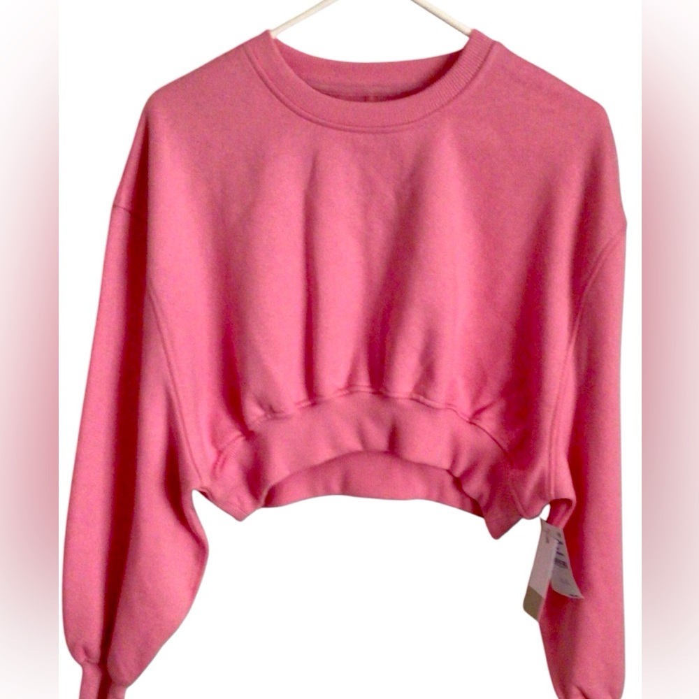 NWT  Womens BP. Soft Pink Crop Crewneck Sweatshirt, Sz. Small